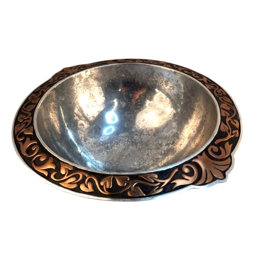 Gorham Bronze Age Bowl With Decorative Rim